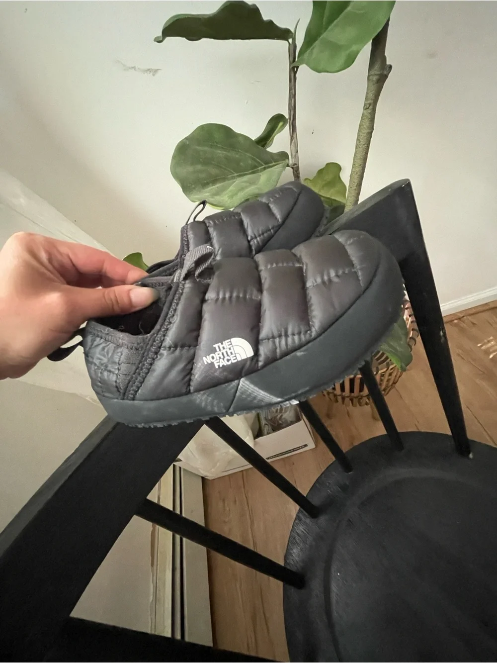 The North Face Quilted Slip-On Insulated Shoes in Black